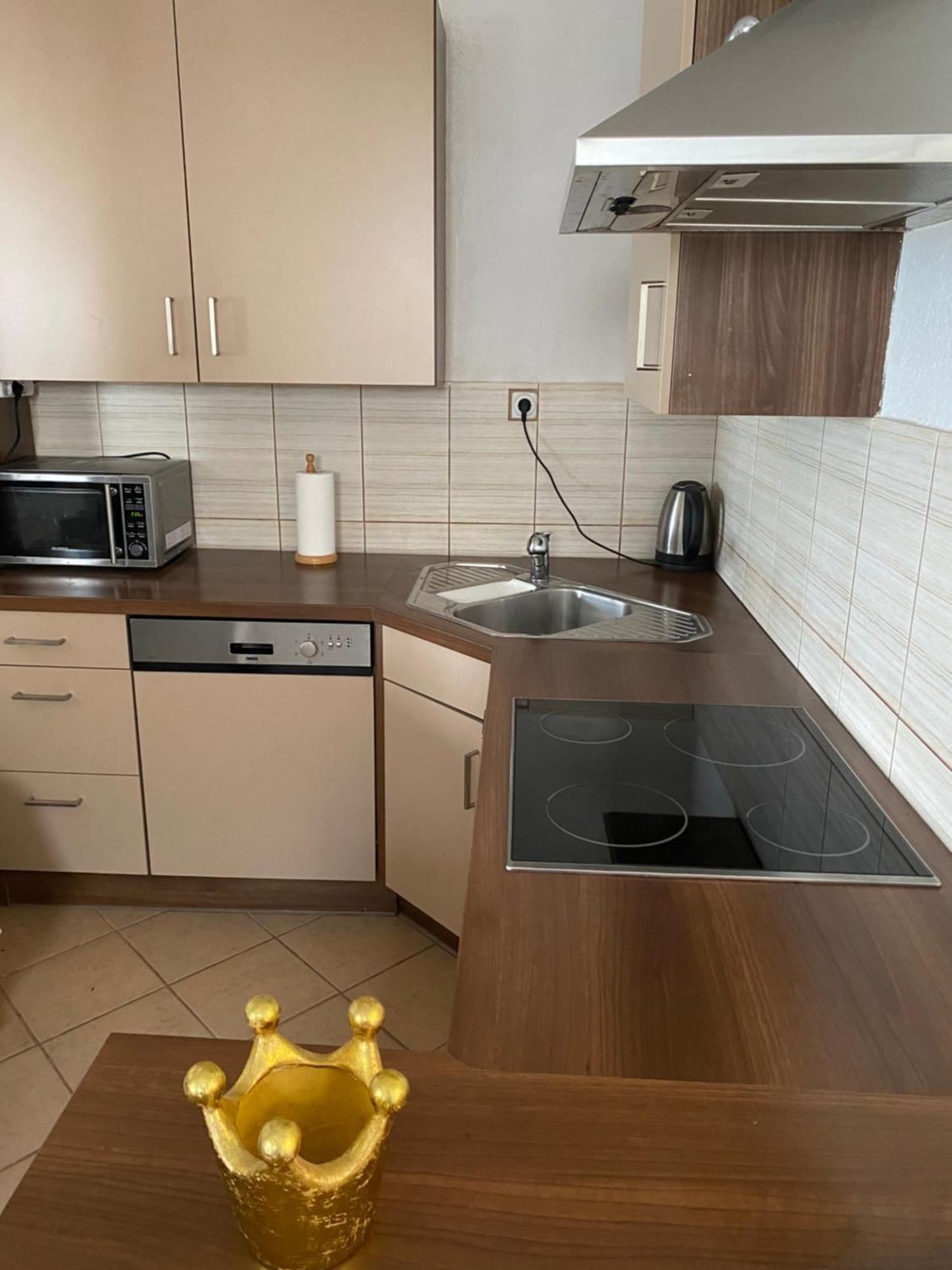 Guest House Kruna Улцинь Экстерьер фото